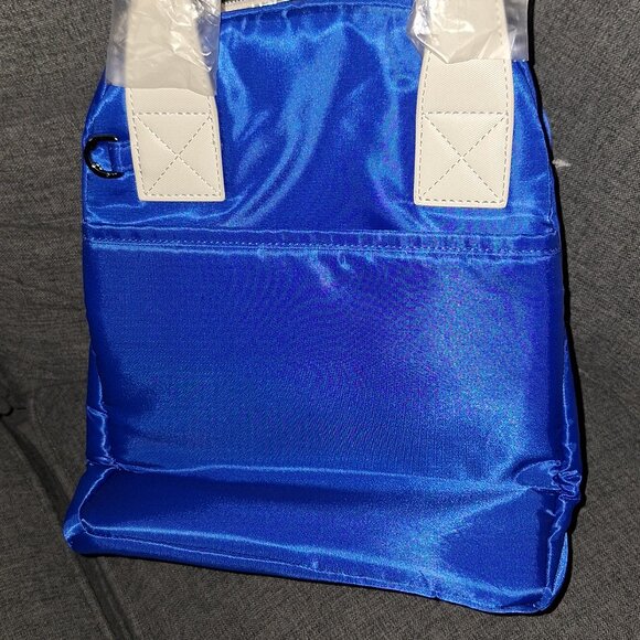 Lug Merengue Insulated Lunch Bag - Picture 2 of 3